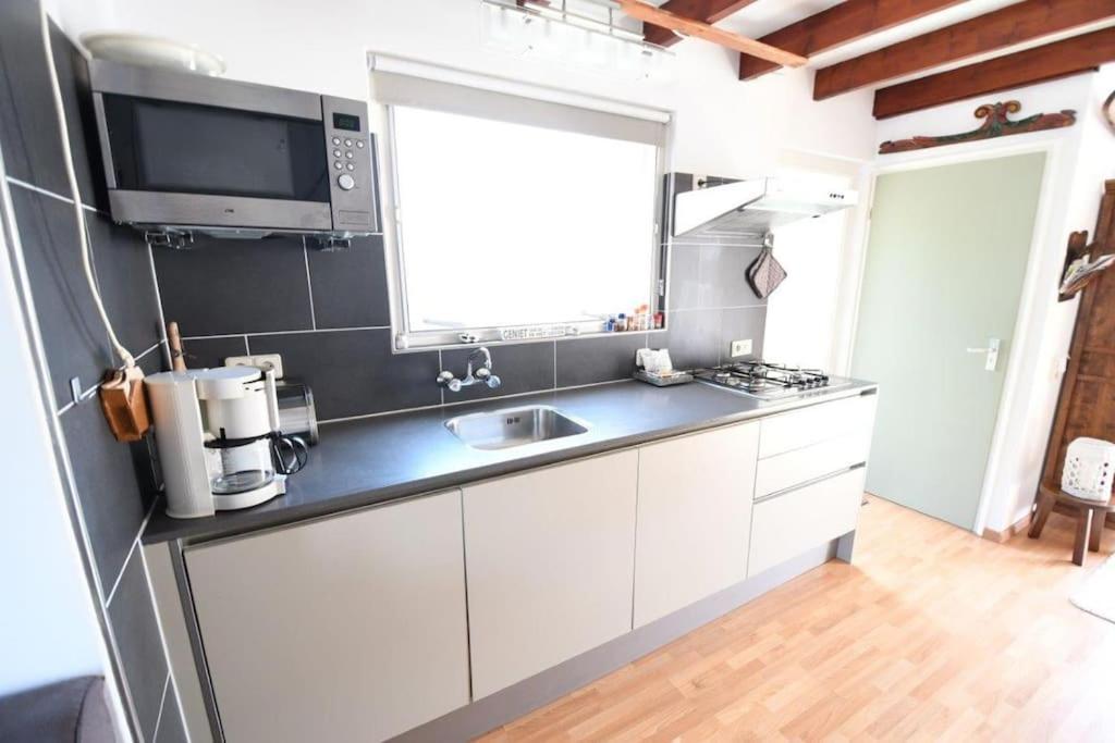 Vrijvakantiehuis Blumstraat 1 Ferienhaus *